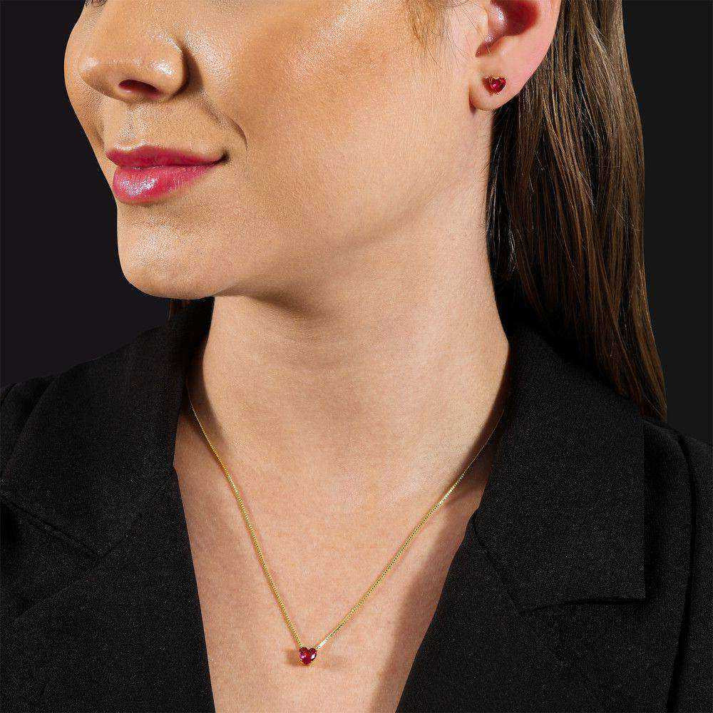 Conjunto Dourado de Coração Vermelho